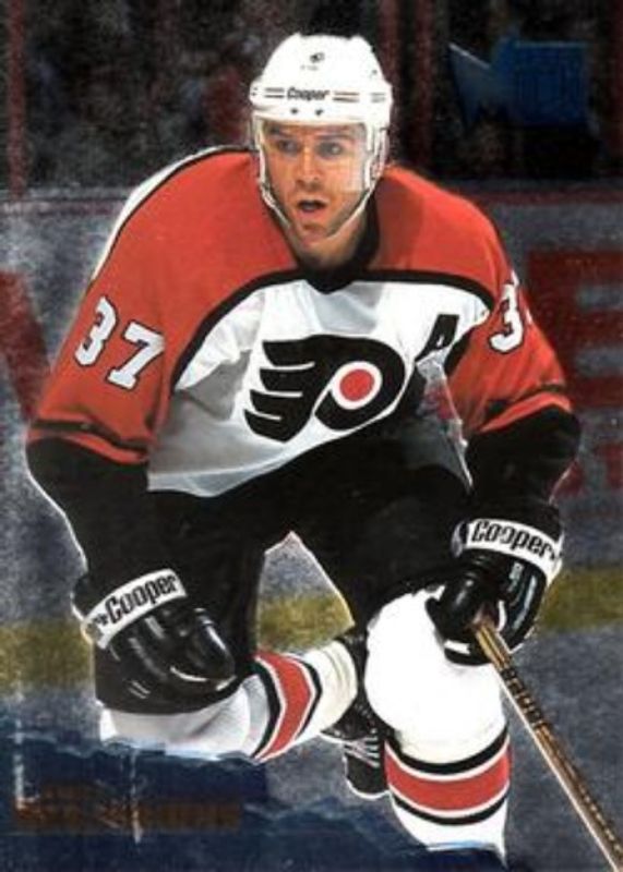 1995 Fleer Metal #109 Base