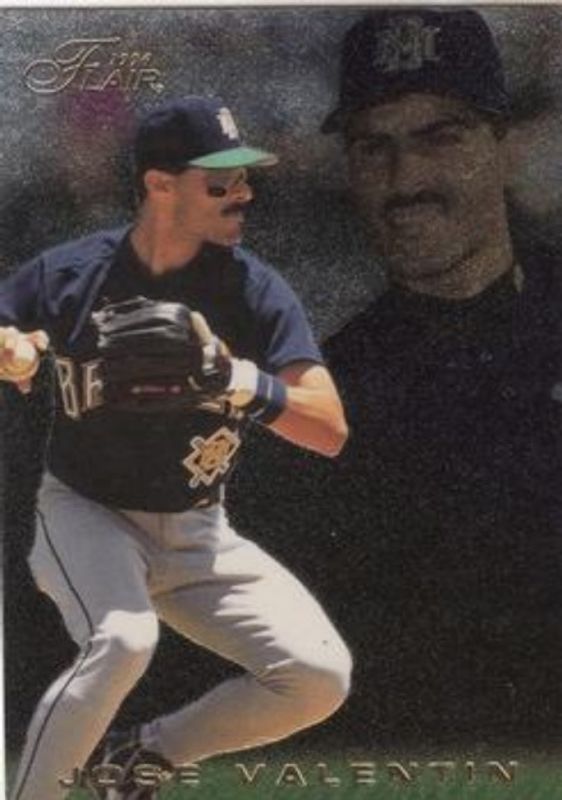 1996 Flair #108 Base