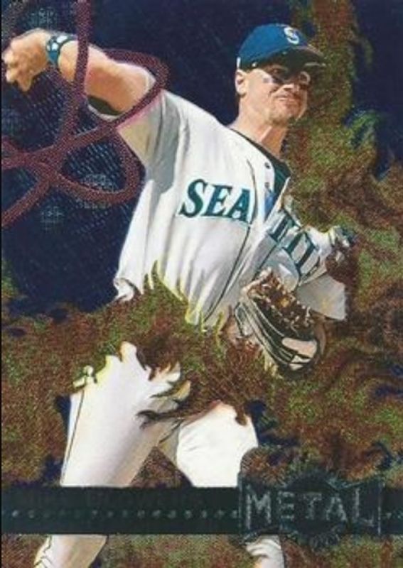 1996 Metal Universe #181 Base
