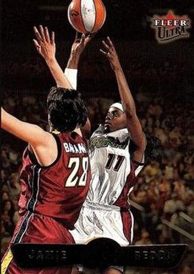 2002 Fleer Ultra WNBA #81 Gold Medallion