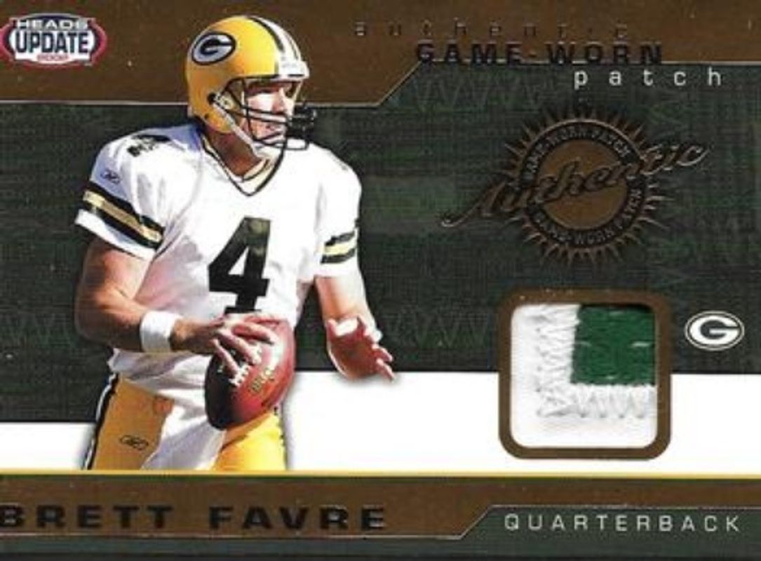 Brett Favre 2002 Pacific Heads Update #18 Game Worn Jersey - Gold /25 RAW