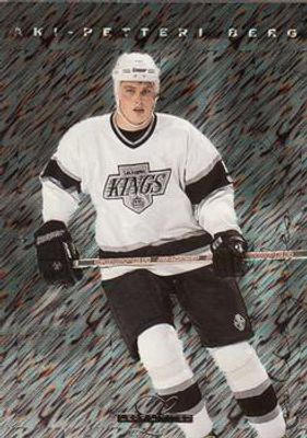 1995 Leaf Limited #20 Base
