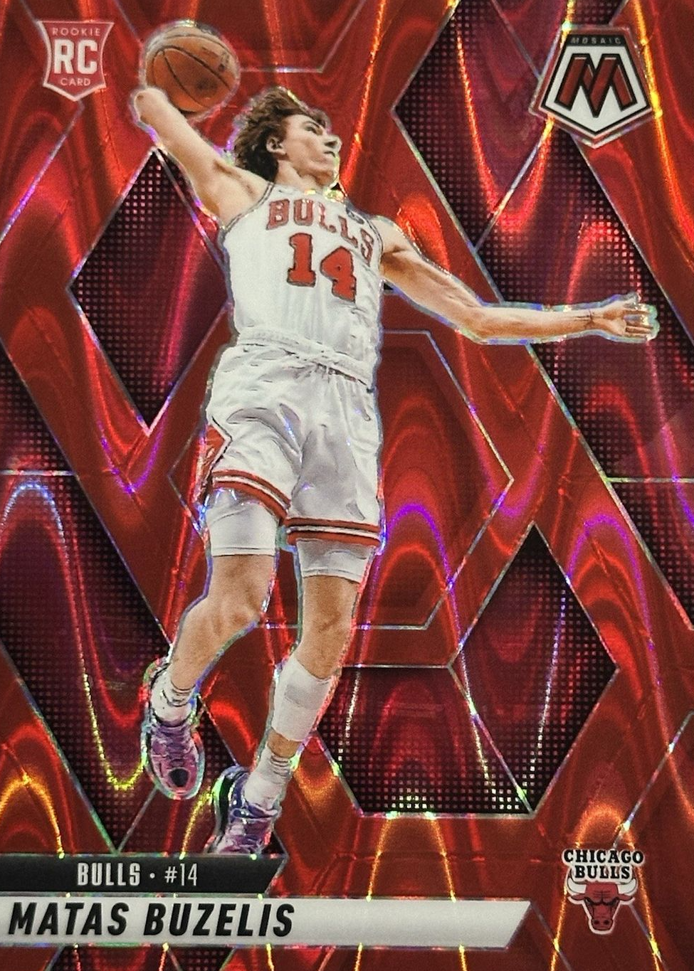 【激レア】ムスメ　ビット　カード Matas Buzelis 2024 Mosaic #223 Red Seismic /299 Price Guide