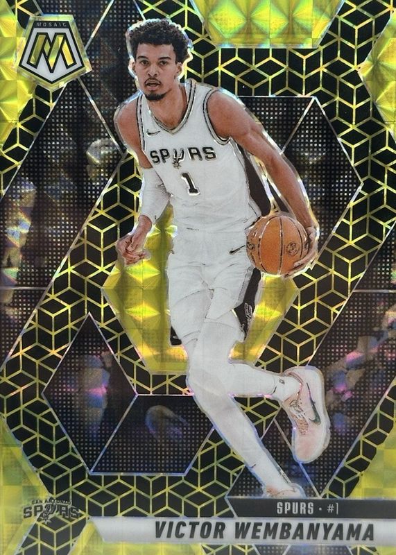 Victor Wembanyama 2024 Mosaic #31 Spectris Gold FOTL /10 RAW