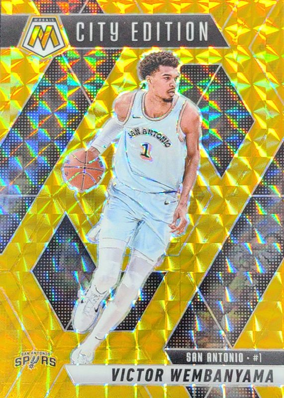 Victor Wembanyama 2024 Mosaic #288 City Edition - Gold /10 RAW