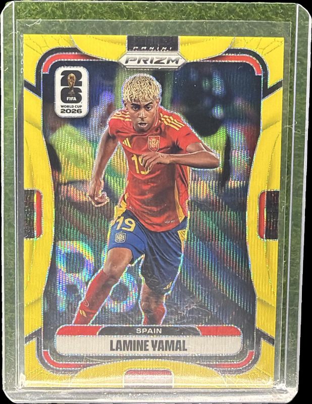 わせりんん　ヤマル Lamine Yamal 2026 Prizm World Cup #70 Fluorescent Yellow Wave /180