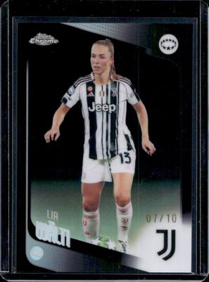 2025 Topps Chrome UEFA Women's Champions League #70 Black Refractor /10