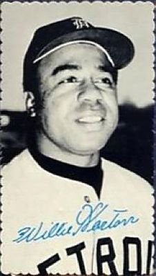 1974 Topps Deckle Edge #72 Base