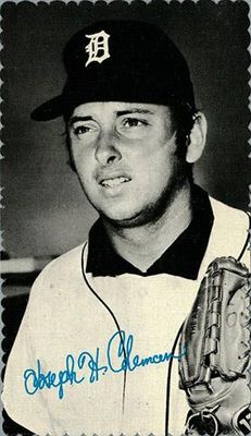 1974 Topps Deckle Edge #53 Base