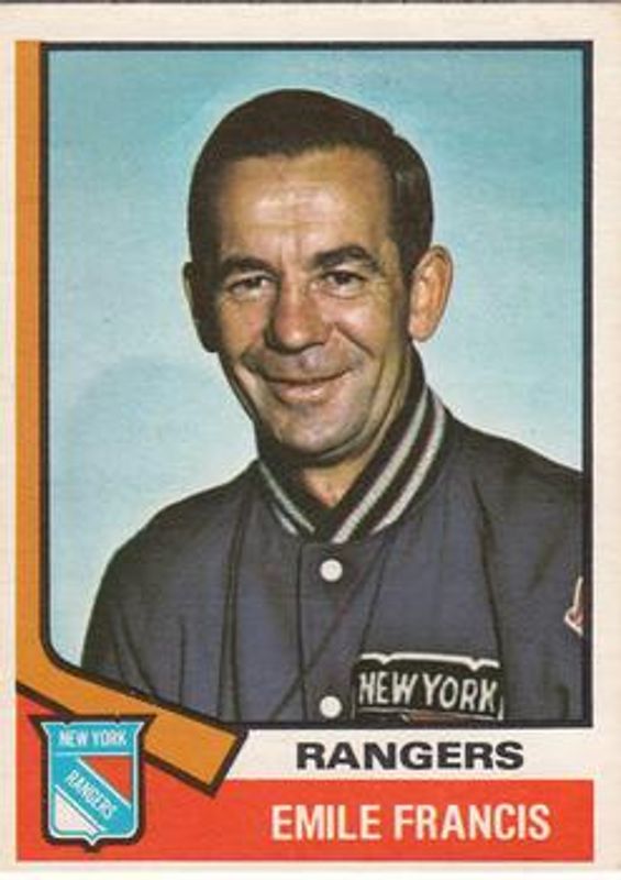 1974 O-Pee-Chee NHL #9 Base