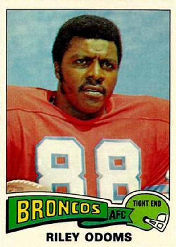 1975 Topps #470 Base