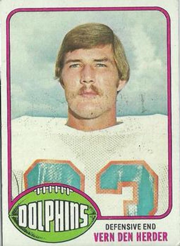 1976 Topps #15 Base