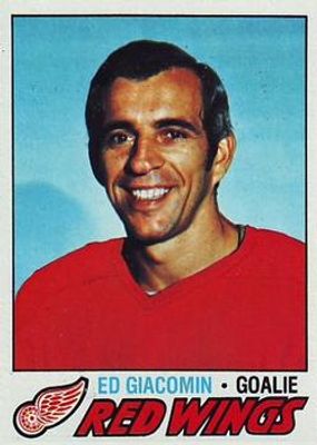 1977 Topps #70 Base