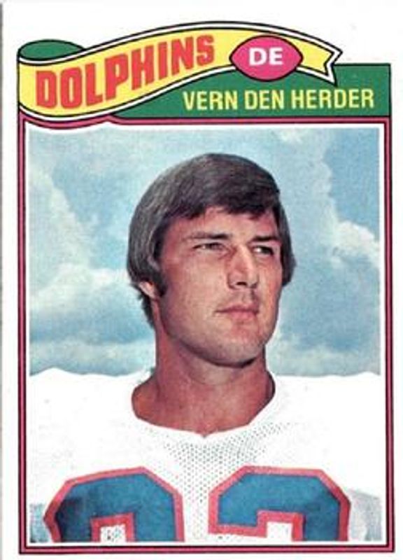 1977 Topps #233 Base