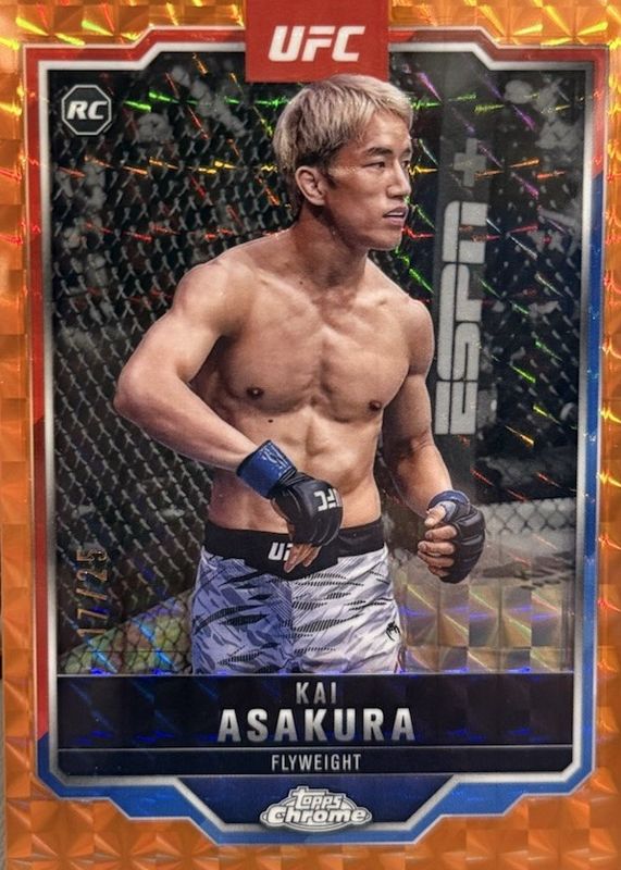 2025 Topps Chrome UFC #161 Orange Geometric Refractor /25