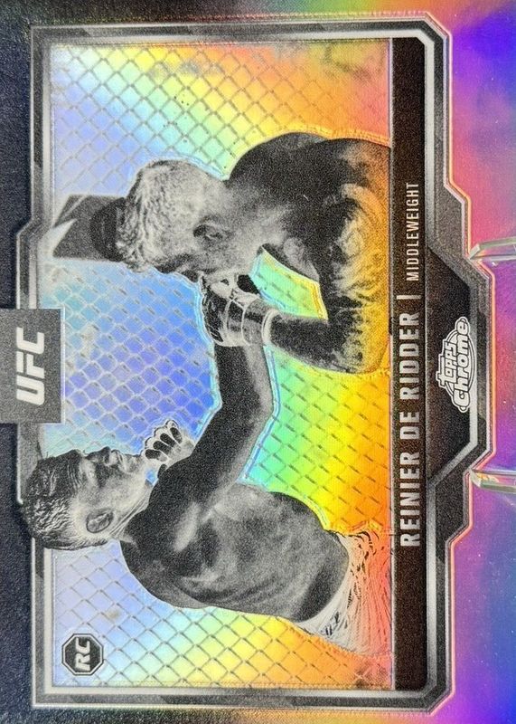 2025 Topps Chrome UFC #185 Negative Refractor