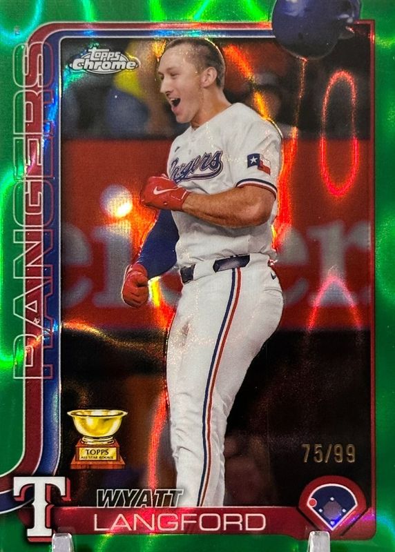 Wyatt Langford 2025 Topps Chrome #68 Green Lava Refractor /99 RAW