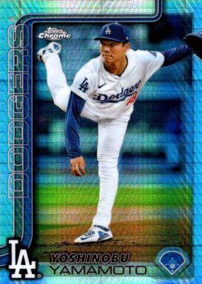 2025 Topps Chrome #179 Prism Refractor