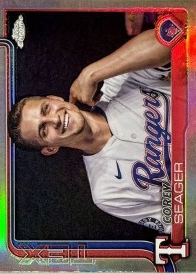 2025 Topps Chrome #24 Image Variation