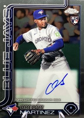2025 Topps Chrome #RA-OM Rookie Autographs