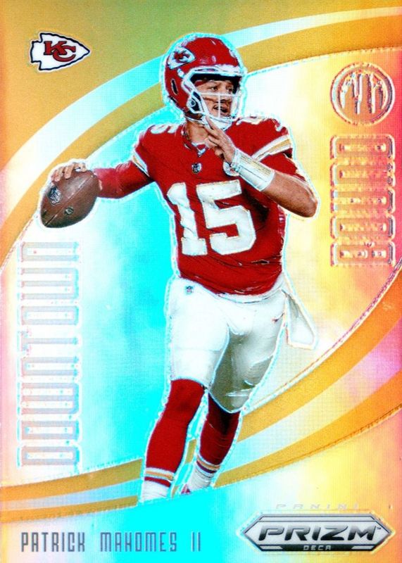 Patrick Mahomes II 2024 Prizm Deca #16 Downtown Bound - Gold /10 RAW