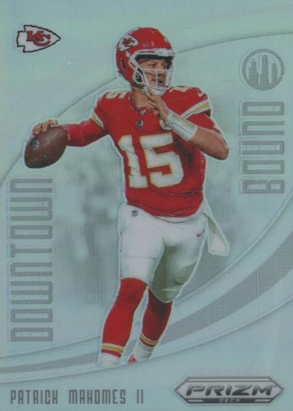 Patrick Mahomes II 2024 Prizm Deca #16 Downtown Bound - Silver RAW