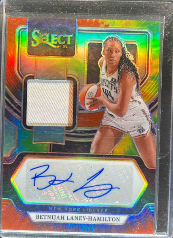 Betnijah Laney 2024 Select WNBA #AM-BL Autographed Memorabilia Tie-Dye /25 RAW