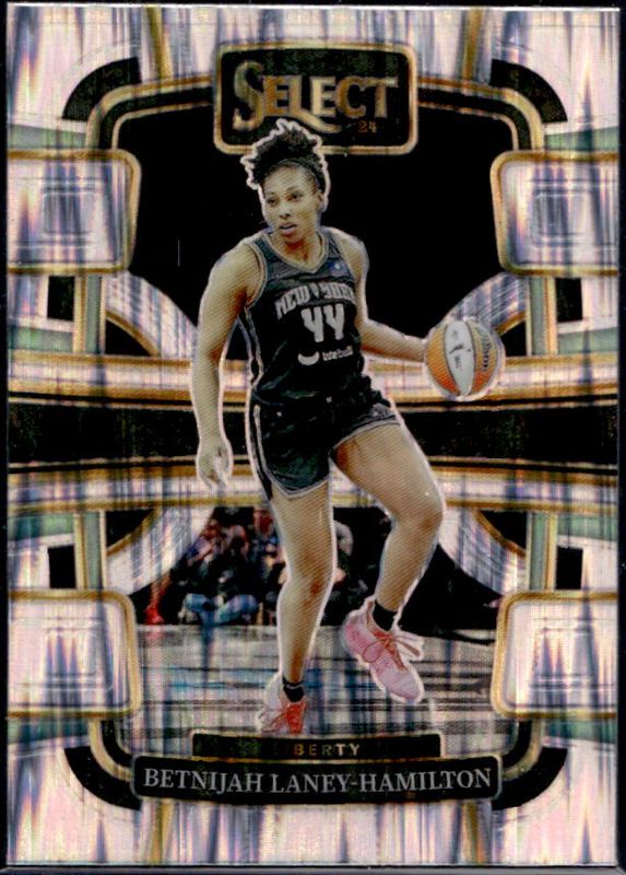 Betnijah Laney 2024 Select WNBA #11 Base Silver Flash RAW