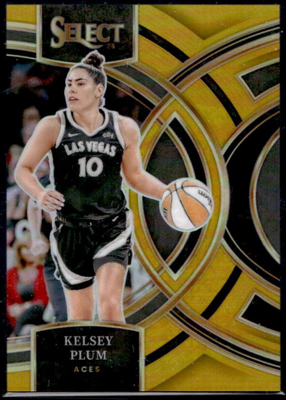Kelsey Plum 2024 Select WNBA #105 Base Gold /10 RAW