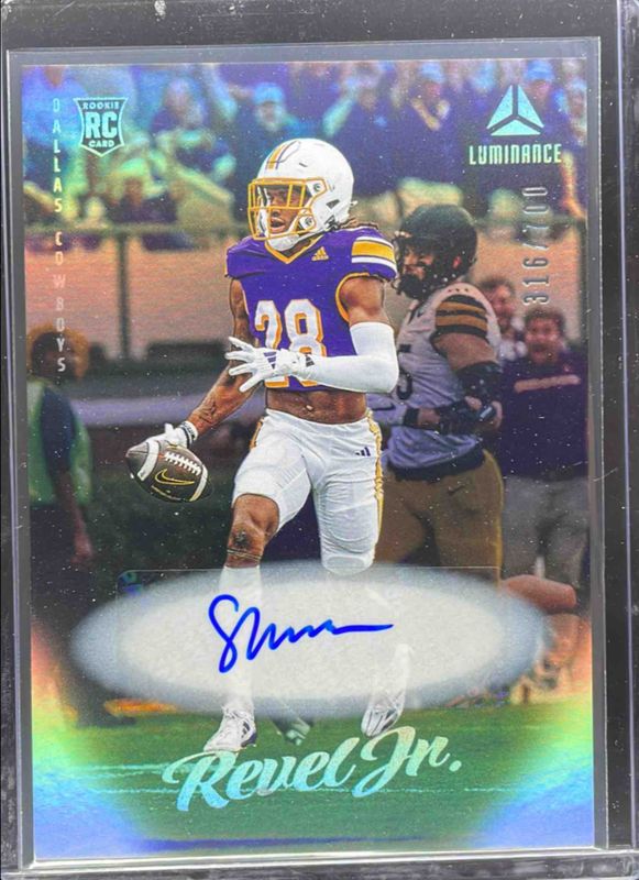 Shavon Revel 2025 Luminance #161 Base Autographs /700 RAW