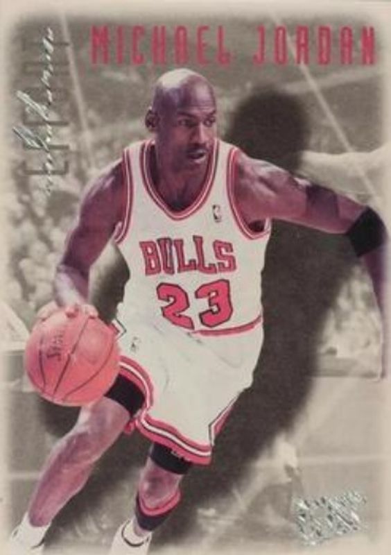 Michael Jordan 1996 Fleer Ultra #143 Platinum Medallion RAW