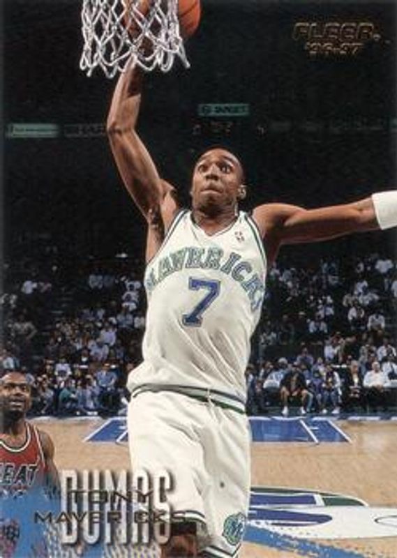 1996 Fleer European #200 Base