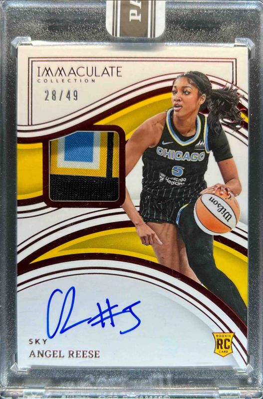 Angel Reese 2024 Rookie Royalty WNBA #RPA-AR Immaculate Rookie Patch Autographs - Red /49 RAW