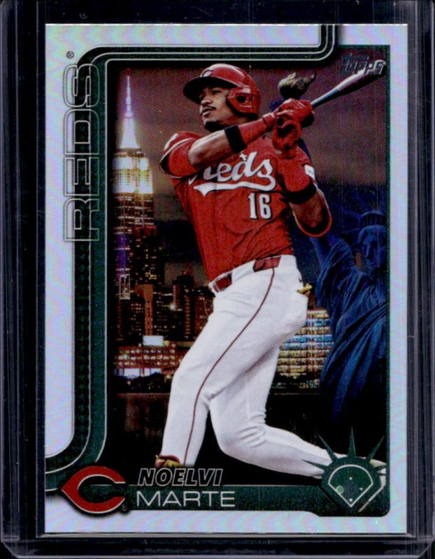 Noelvi Marte 2025 Topps #628 FF NYC Big Apple Variation RAW