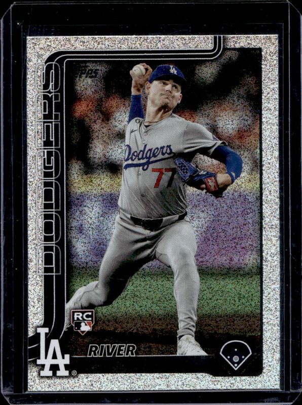 River Ryan 2025 Topps #273 Sandglitter Rookie RAW