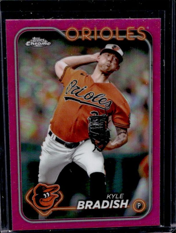 2024 Topps Chrome #69 Pink Refractor