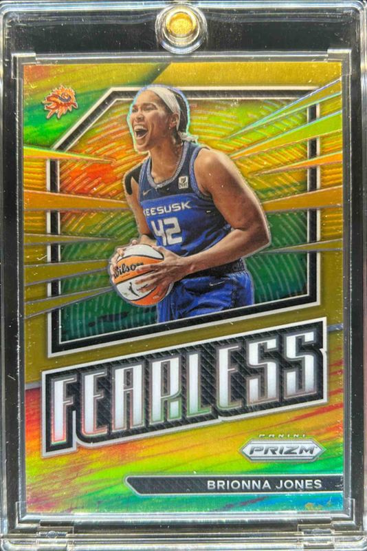 Brionna Jones 2023 Prizm WNBA #1 Fearless - Gold /10 RAW