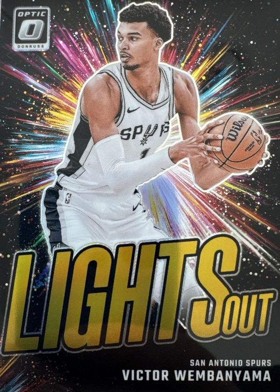 Victor Wembanyama 2024 Optic #3 Lights Out - Gold /10 RAW