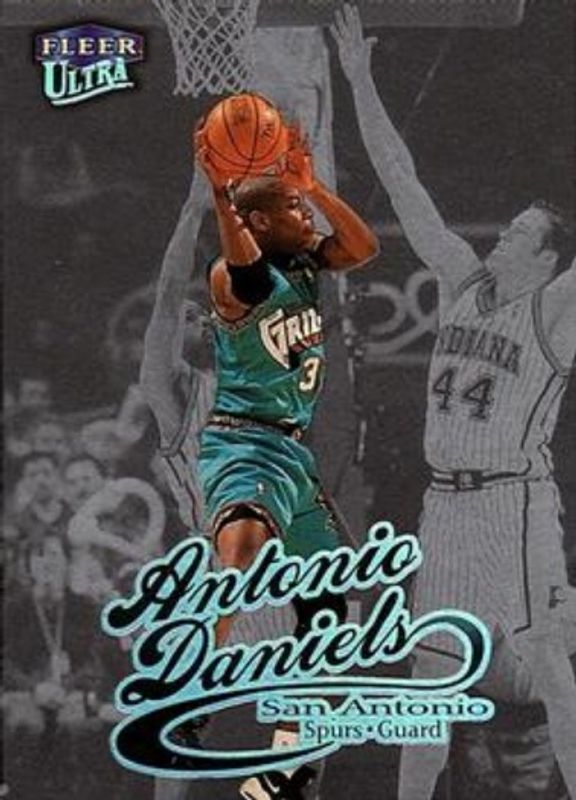 1998 Fleer Ultra #2P Platinum Medallion /99