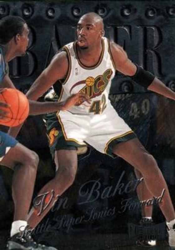 Vin Baker 1998 Metal Universe #118 Base RAW
