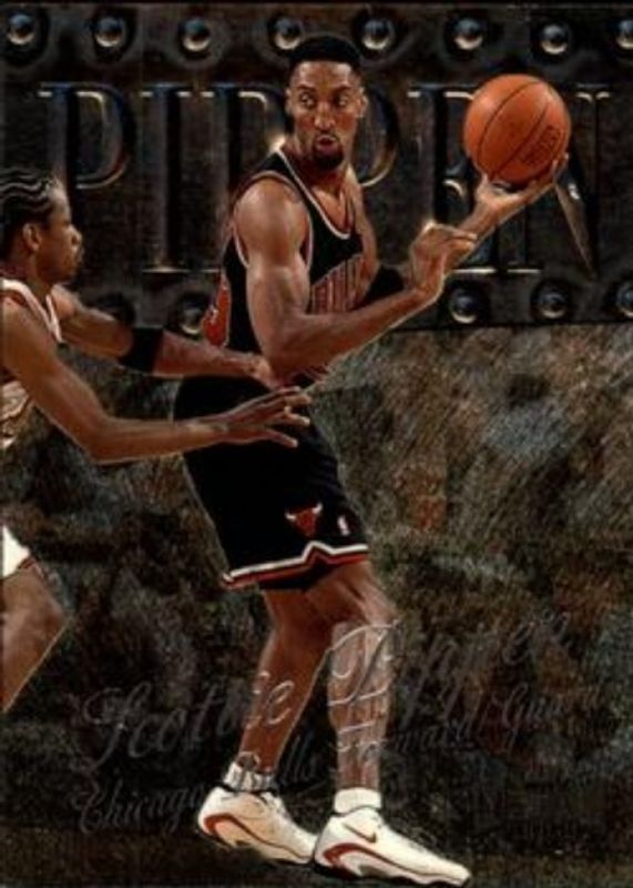 Scottie Pippen 1998 Metal Universe #24 Base RAW