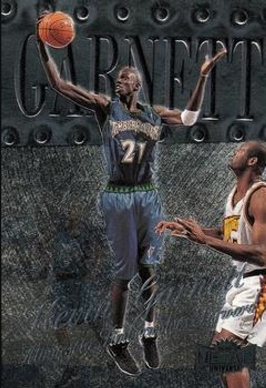 Kevin Garnett 1998 Metal Universe #65 Base RAW