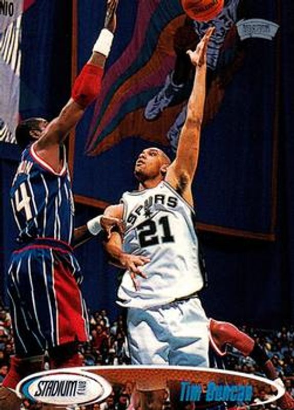 Tim Duncan 1998 Stadium Club #148 Base RAW