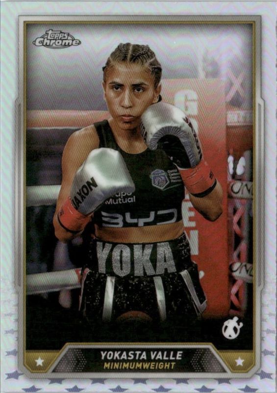 2024 Topps Chrome #74 Refractor