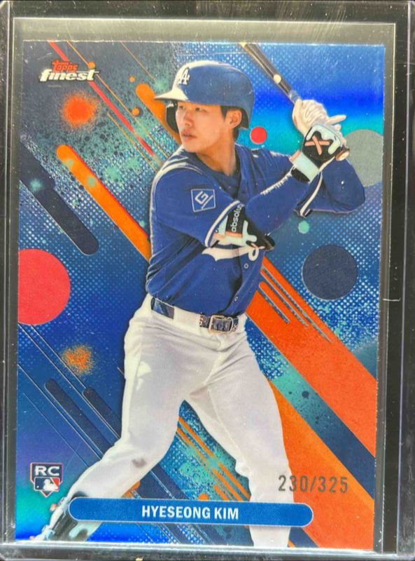 Hyeseong Kim 2025 Topps Finest #27 Base Common - Sky Blue Refractor /325 Rookie RAW