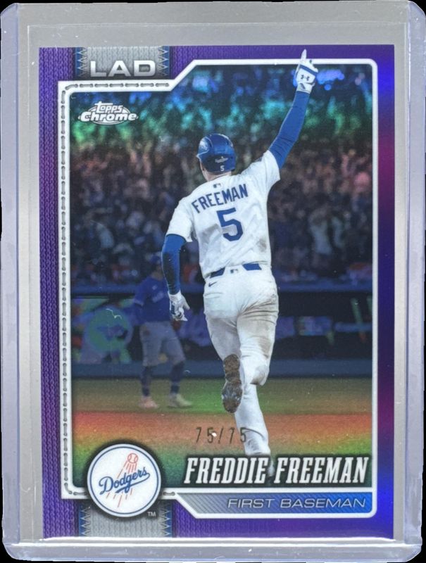 Freddie Freeman 2026 Topps Chrome #159 Image Variation - Purple