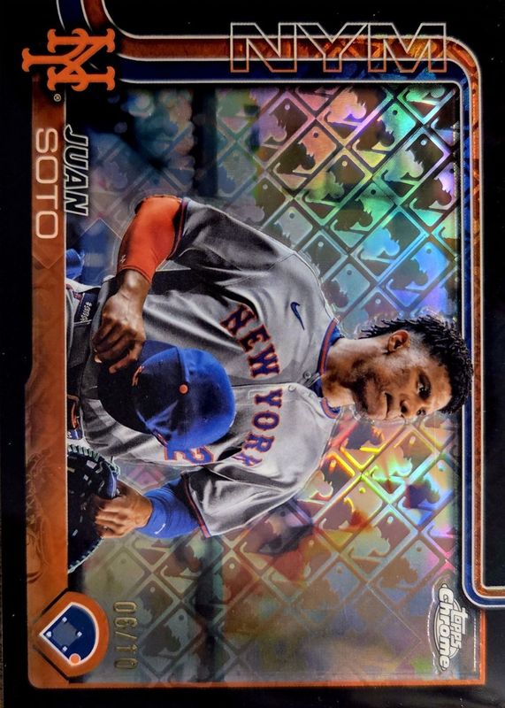 Juan Soto 2025 Topps Chrome Logofractor Edition #200 Image Variation - Black Refractor /10 RAW