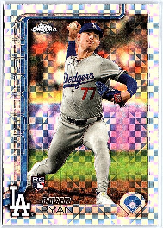 River Ryan 2025 Topps Chrome #18 X-Fractor Rookie RAW