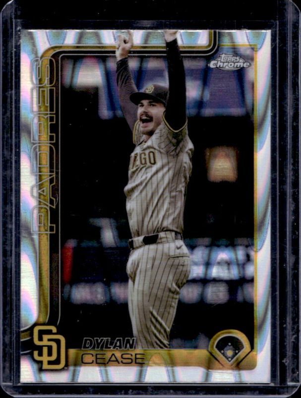 Dylan Cease 2025 Topps Chrome #212 RayWave Refractor RAW