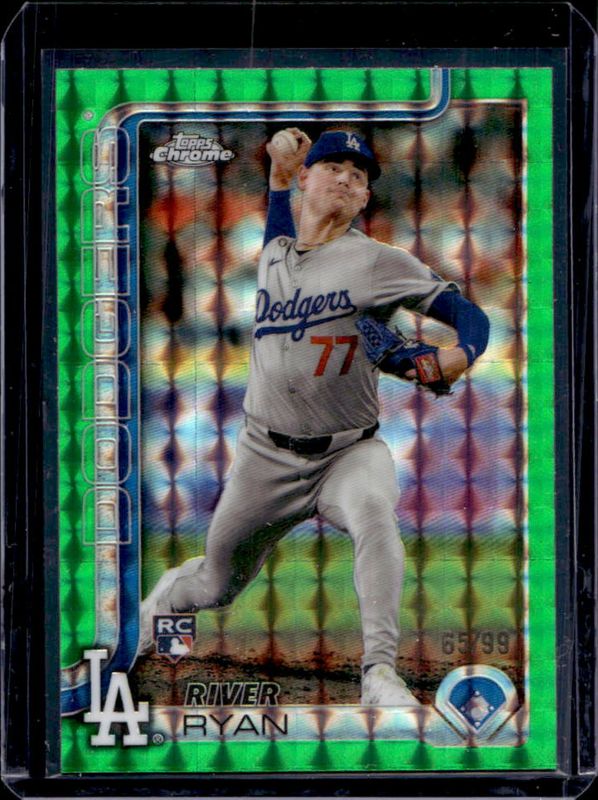 River Ryan 2025 Topps Chrome #18 Green Refractor /99 Rookie RAW